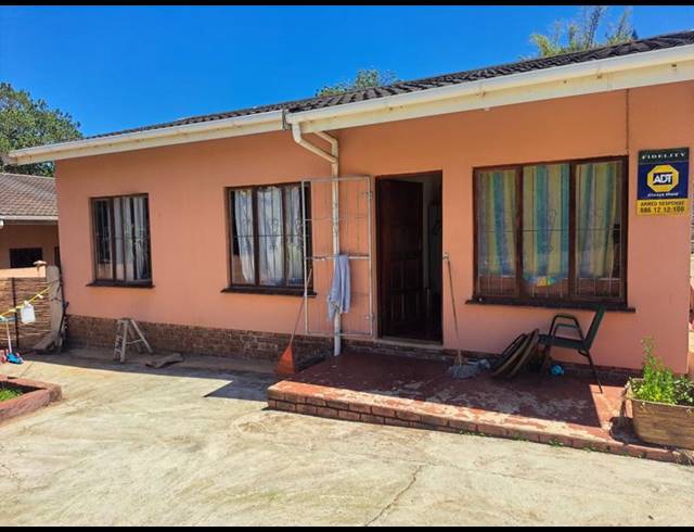 2 BEDROOM PROPERTY TO RENT IN SEA PARK